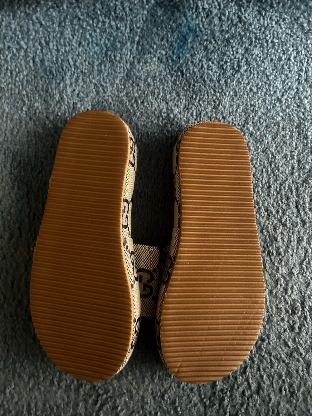 Beige and Navy G Slide Sandals - Picture 3 of 11